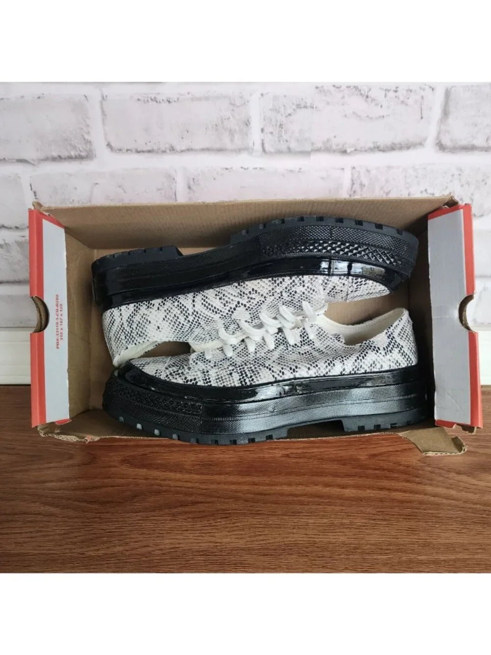 ⭐Converse Chuck 70 National Suede Snake Print Platform Sz 8 Womens Shoes A15045C - Picture 10 of 15